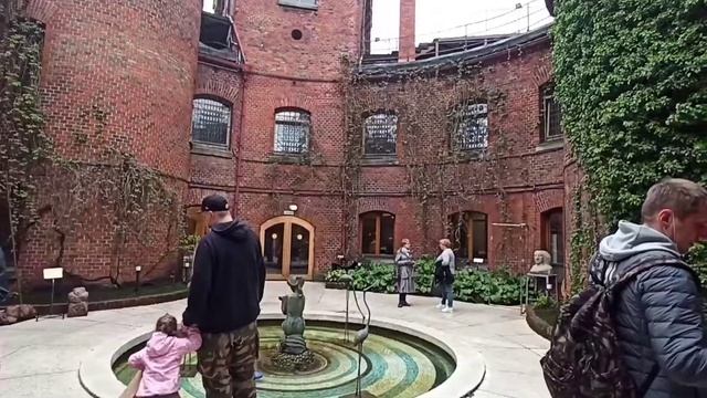 Калининград, Кёнигсберг. Дом Советов. Музей янтаря. Ворота Кёнигсберга.