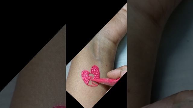 viral ? small broken ?? heart tattoo mehndi art for lovers,#short,#smalltattoo смотреть онлайн