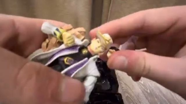 Обзор фигурки джотаро