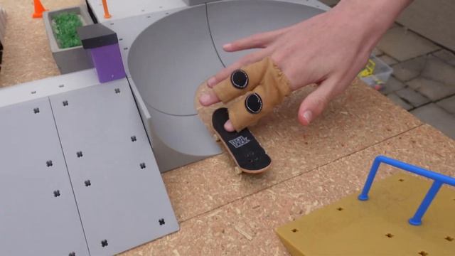 IM BACK | Finger Skateboard | Tech Deck Mega Table Ramp | Tech Deck Skateboard | Mini
