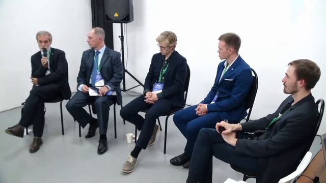 #Greenforumspb Круглый стол «Децентрализация энергоснабжения. Какие перспективы?» смотреть онлайн