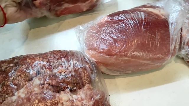 Цены на мясо удивили?Что в моём холодильнике/Ем очень вкусную рыбку? смотреть онлайн