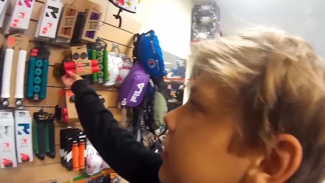 ВЫБИРАЕМ ПОДАРОК Вове 3C НА ДНЮХУ! Самокат или Майнкрафт?? смотреть онлайн