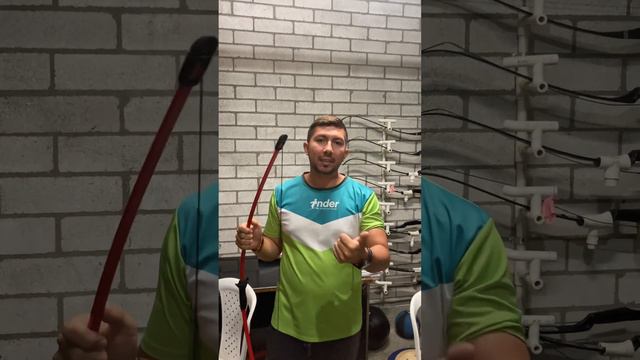 Entrevista a el profesor Leandro profesor del deporte de tiro con arco en el Inder de Medellín смотреть онлайн