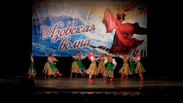 «Девичий перепляс» - Хореографическая студия ансамбля песни и танца « Донбасс» смотреть онлайн