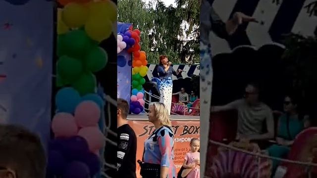 День города Тамбове!!! День России!! Тамбовский вальс!!" Поёт автор и исполнитель Любовь Скокова!! смотреть онлайн