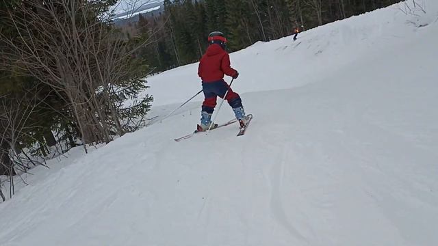 Горные лыжи с сыном 030324 смотреть онлайн