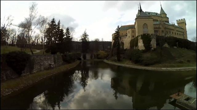 СЛОВАКИЯ БОЙНИЦЕ ЗАМОК ЗООПАРК смотреть онлайн