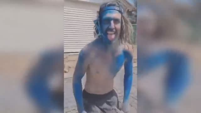 Смурф работяга, Валера НЕ надо, Мишаня!!! смотреть онлайн