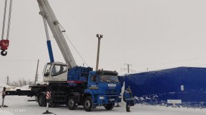 Перевозка 2 модулей на газораспределительную станцию. Автокран + 2 Камаза с тралами.