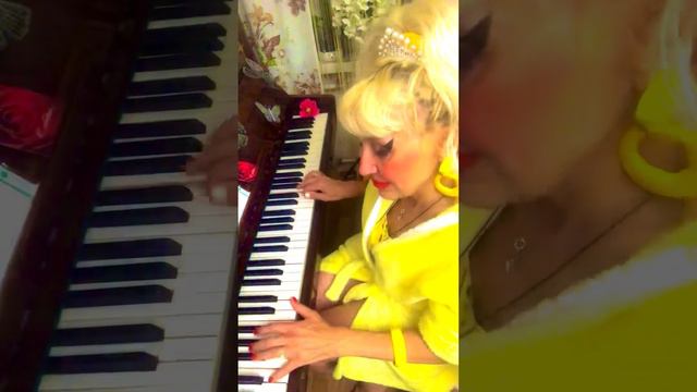 Заказывайте у меня поздравления с Днём рождения!!! Пишите в Директ! Я во всех соцсетях! #lena🌺leto смотреть онлайн