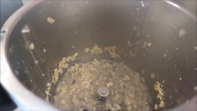 ОВСЯНКА с яблоками кешью и клюквой / Дочка разбила тарелку Рецепт с Термомикс ТМ5 ТМ6 смотреть онлайн