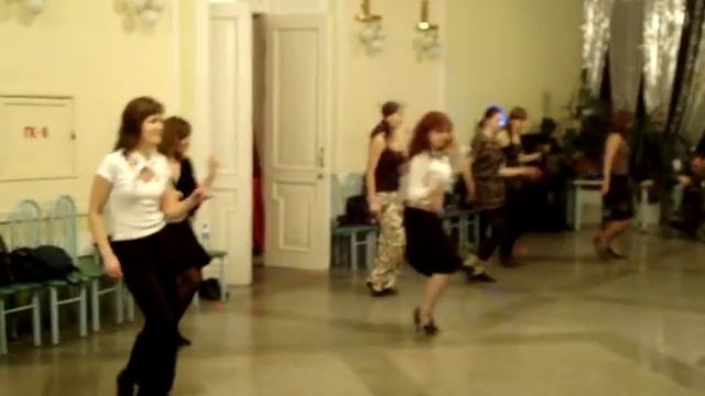 поздравительный танец на 23 февраля смотреть онлайн
