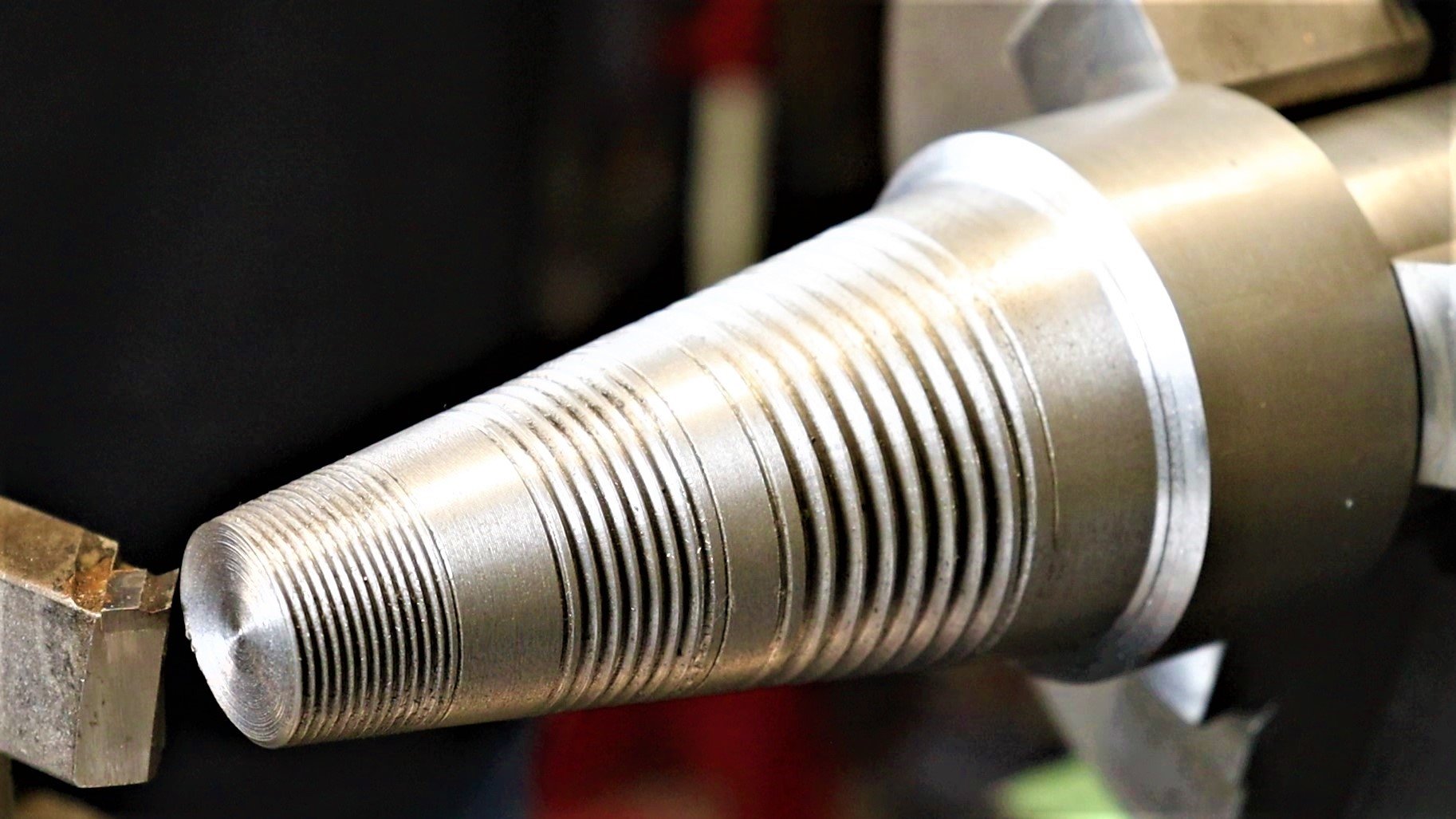 Как нарезать коническую резьбу смотреть онлайн