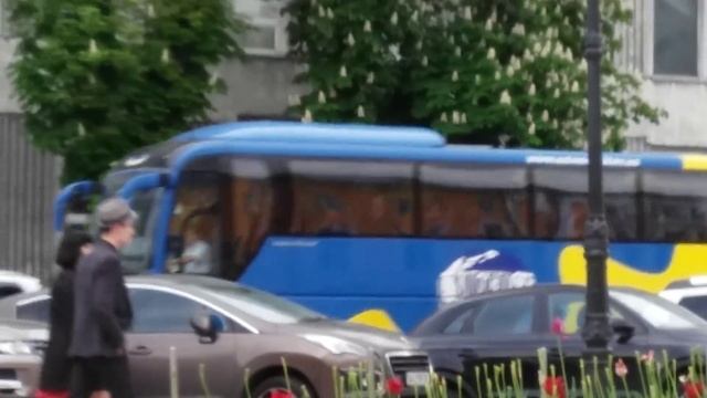 Сквер на Владимирской, дом учителя смотреть онлайн
