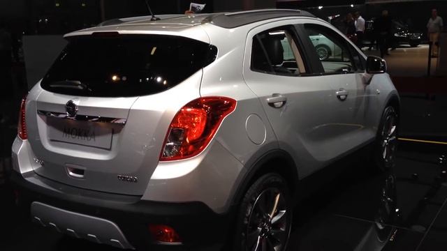 Citroen C4 Aircross 2015 vs Opel Mokka 2015 смотреть онлайн