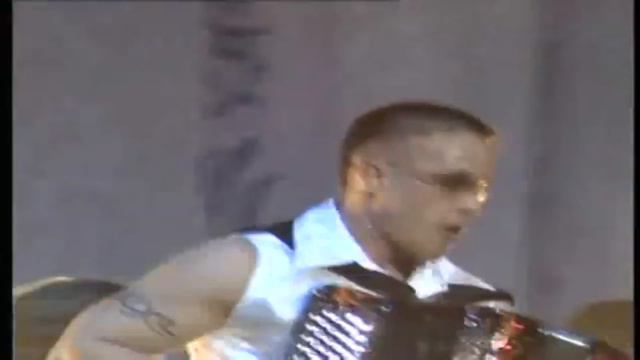 Дуэт ''Баян Микс'' Облака 4k