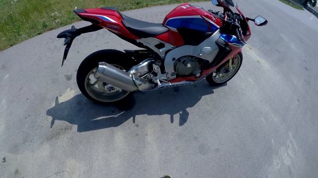 CMV Moto Testy: Honda CBR1000RR SP2 Fireblade SC77 - test, opinia, recenzja, jazda testowa смотреть онлайн