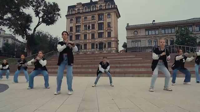 dance choreo - Shimmy - Lil Wayne, Doja Cat смотреть онлайн