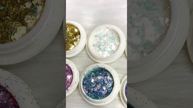 6 разных блесток разного размера для дизайна ногтей Русалка смотреть онлайн