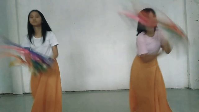 TAMBOURINE DANCE STEPS #TambourineDance #TambourineSteps смотреть онлайн