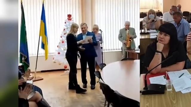 Ты дома сиди купаться не ходи, а когда выйдешь улицу и город не узнаешь. смотреть онлайн