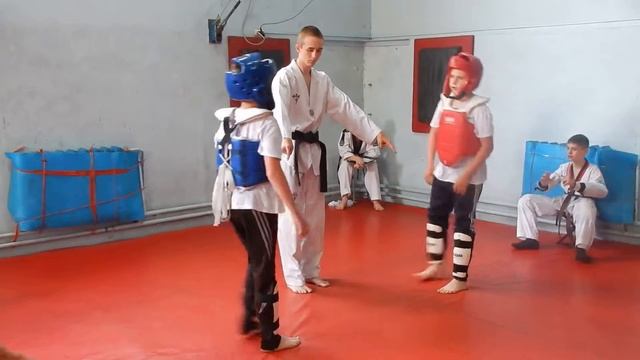 Бой 24. Тхэквондо Первенство СК Кубертен 28.05.2016 смотреть онлайн