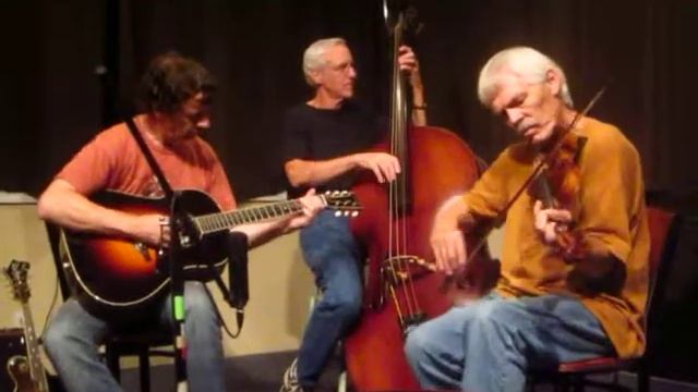 David McLaughlin,Joe Herrman & Marshall Wilborn-Ragged but Right смотреть онлайн