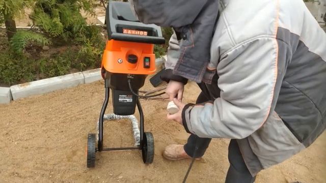 Измельчитель садовый обзор ч 1.