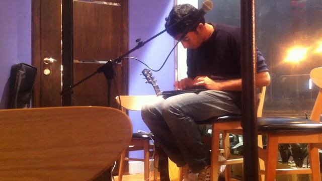 Ahmed Hamdi Trying Garageband for iPad смотреть онлайн