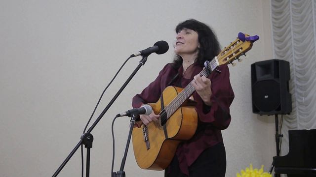 Елена Свок "Любовь... Она лишь правит миром..." смотреть онлайн