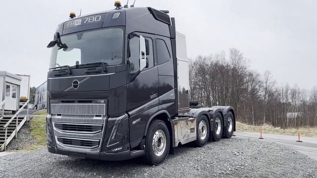 Lastbilspodden testar Volvo FH AERO смотреть онлайн