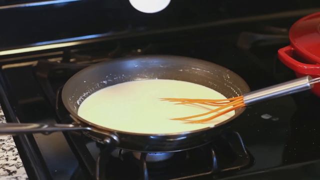 How to Make a Meat and Cheese Lasagna - the BEST recipe with homemade sauce! смотреть онлайн