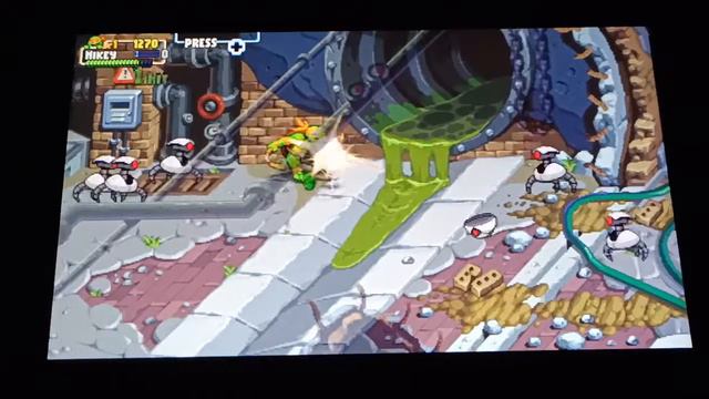 ASMR - Playing some Teenage Mutant Ninja Turtles: Shredders Revenge on the Switch смотреть онлайн