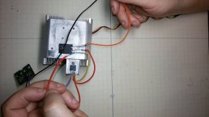 Бесконечно мощный регулируемый стабилизатор напряжения постоянного напряжения