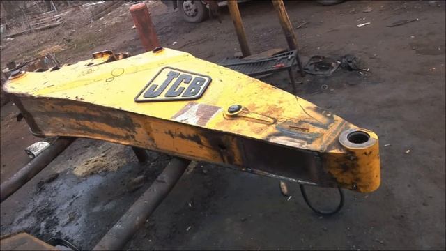 Ремонт стрелы погрузчика JCB 3CX смотреть онлайн