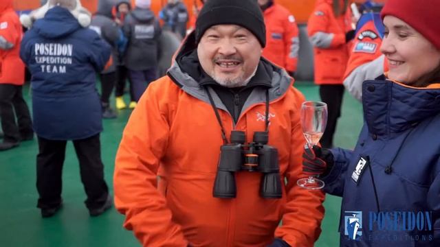 Северный полюс: развлечения на борту ледокола с Клубом полярных путешествий смотреть онлайн