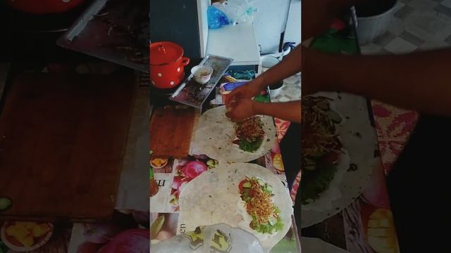 Как приготовить ШАУРМУ. Шавуха смотреть онлайн
