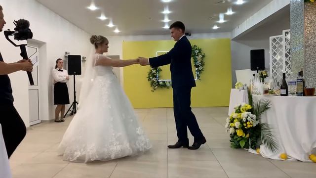 Свадебный танец Александр и Мария 27.07.19 смотреть онлайн