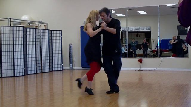 Daniela Acuri Back Step Argentine Tango with Gregori Ninavich смотреть онлайн