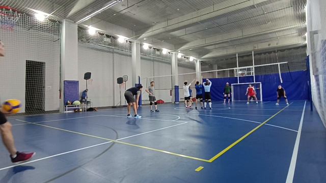 КтоКуда СПб, Кустодиева 07.07 Средний (2 сет) смотреть онлайн