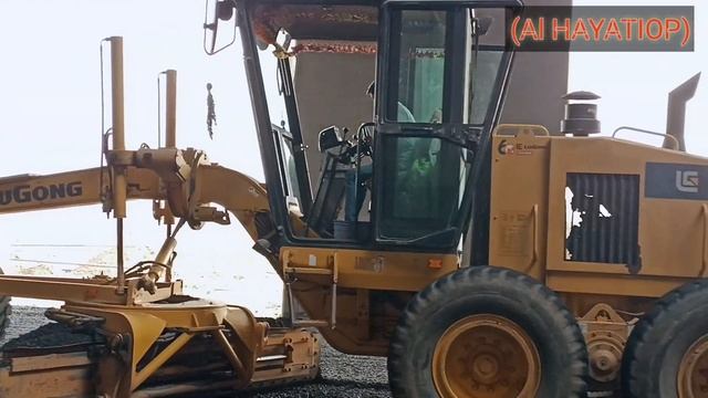 LivGong414 grader bed leveling Volvo roller, ?️ metro project #alhayatiop #jcb смотреть онлайн