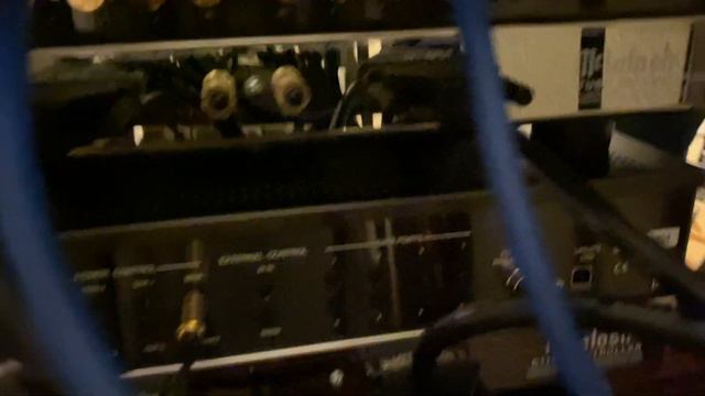McIntosh MC462 Amp, C1100 Preamp, XR50 Speakers DCS Rossini DAC, Accuphase DP-560 - Audio System.