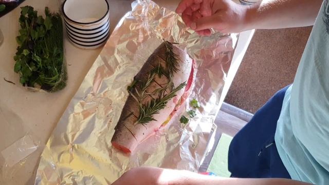 Сибас на углях. смотреть онлайн