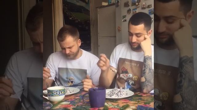 Как мама заставляет есть кашу смотреть онлайн