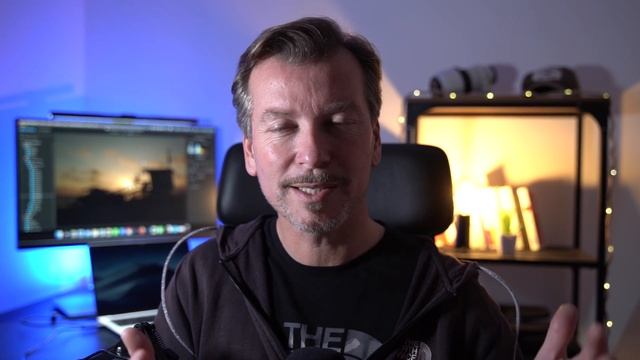 MacBook Pro M1 MAX 2021 : MONSTRUEUX ! смотреть онлайн