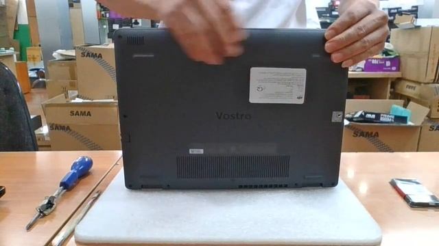 Dell Laptop Vostro 3400 Gen 11 Nâng cấp ram смотреть онлайн