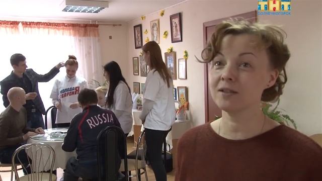 СОТРУДНИКИ МОЛОДЕЖНОГО ЦЕНТРА "ПОДСОЛНУХ" ПРОВЕЛИ МАСТЕР- КЛАСС В ЦСО смотреть онлайн