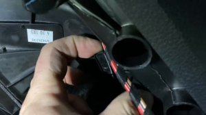 Как снять моторчик печки Фольксваген пассат VAG