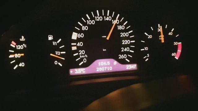 OM606 W210 MERCEDES E300 TURBODIESEL Acceleration 0 - 200...